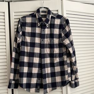 Abercrombie blue plaid flannel shirt